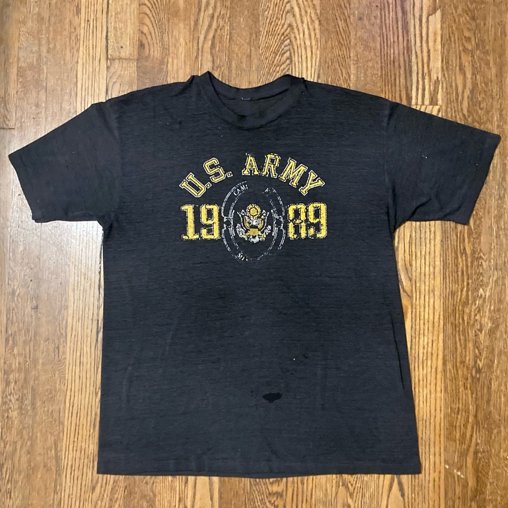 Vintage 1989 single stitch US Army tee large